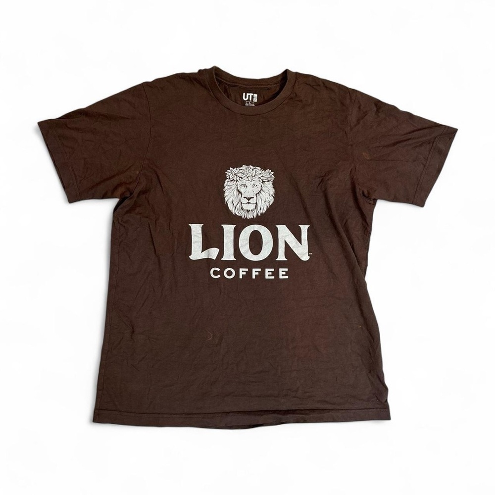 Brown UNIQLO Graphic T-shirt